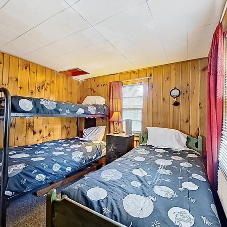 Вилла Balmoral Getaway Moultonborough Экстерьер фото